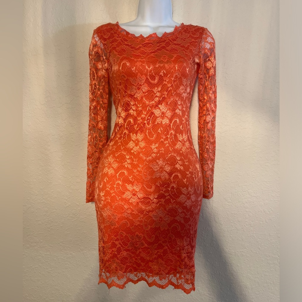 Backless Fitted Lace Pink Dress
